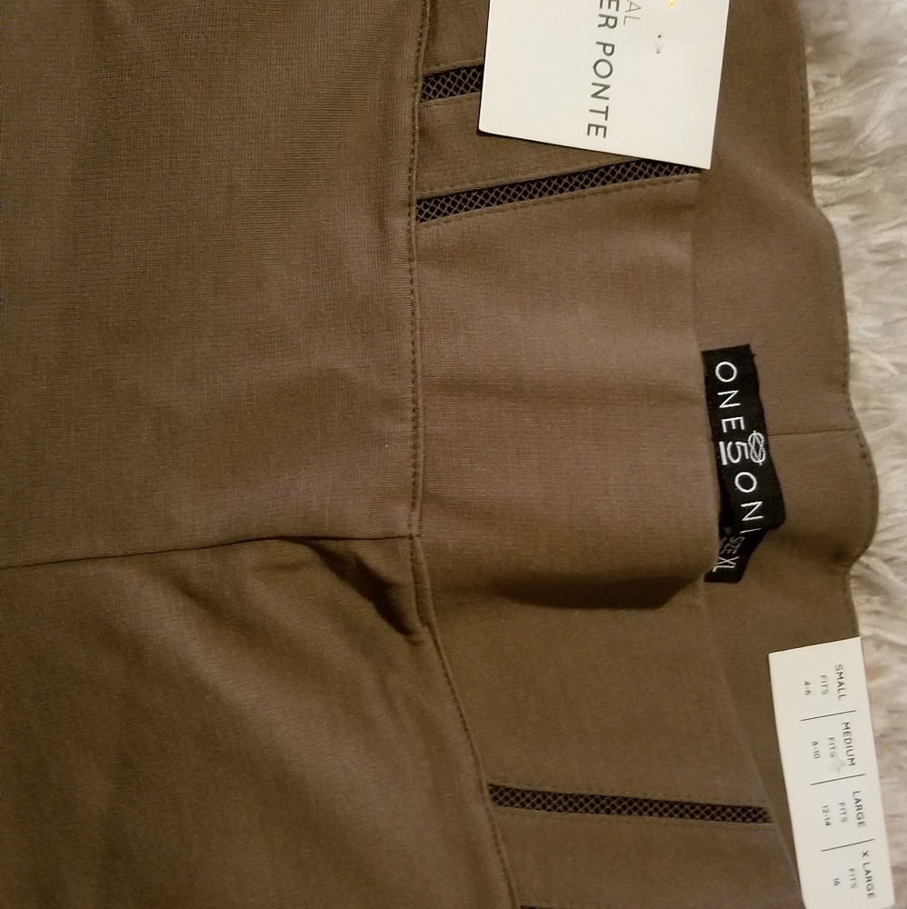Dark tan leggings